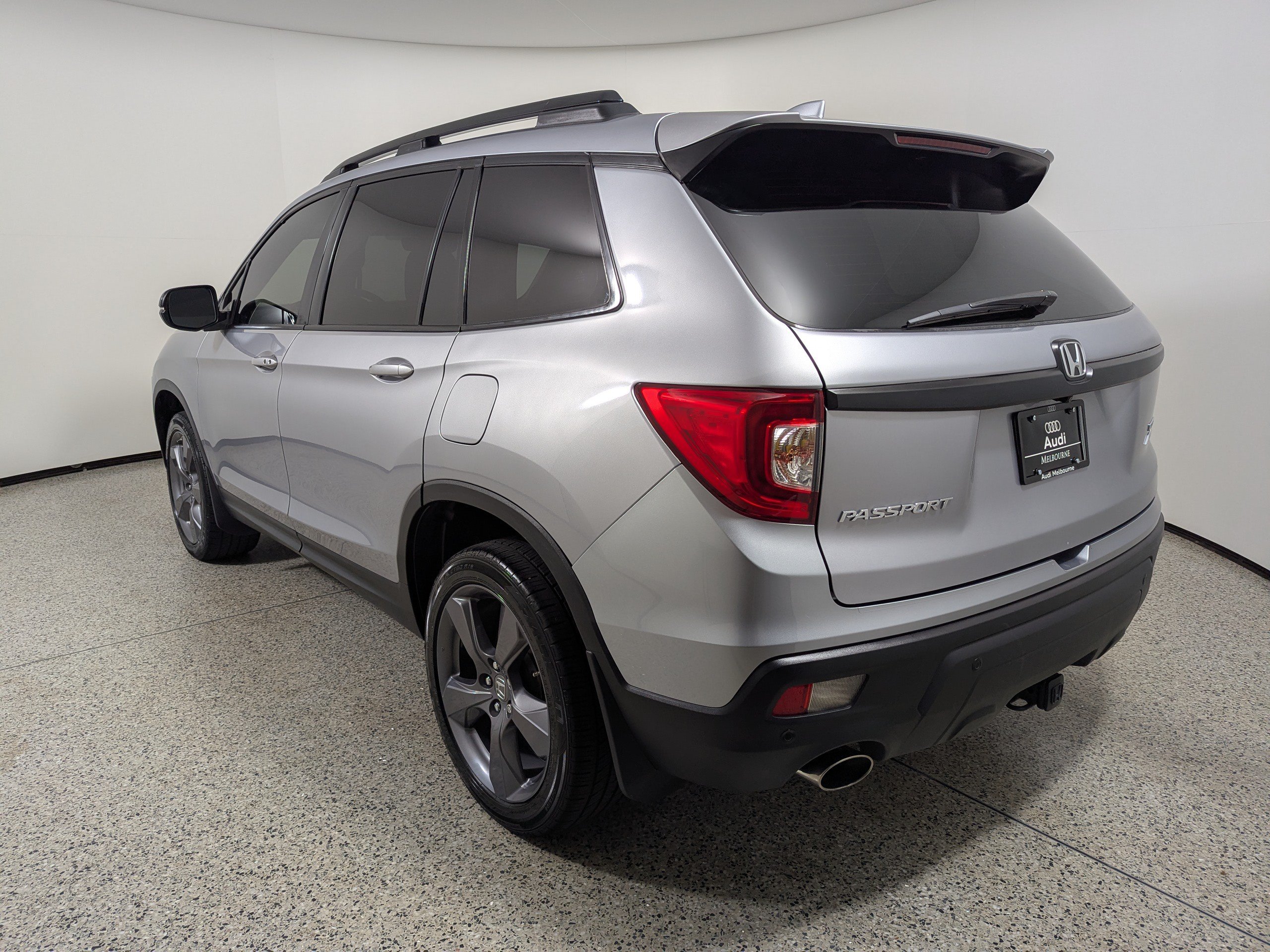 Used 2021 Honda Passport Touring image 5
