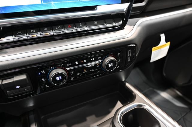 New 2026 Chevrolet Silverado 1500 High Country AWD/4WD image 24