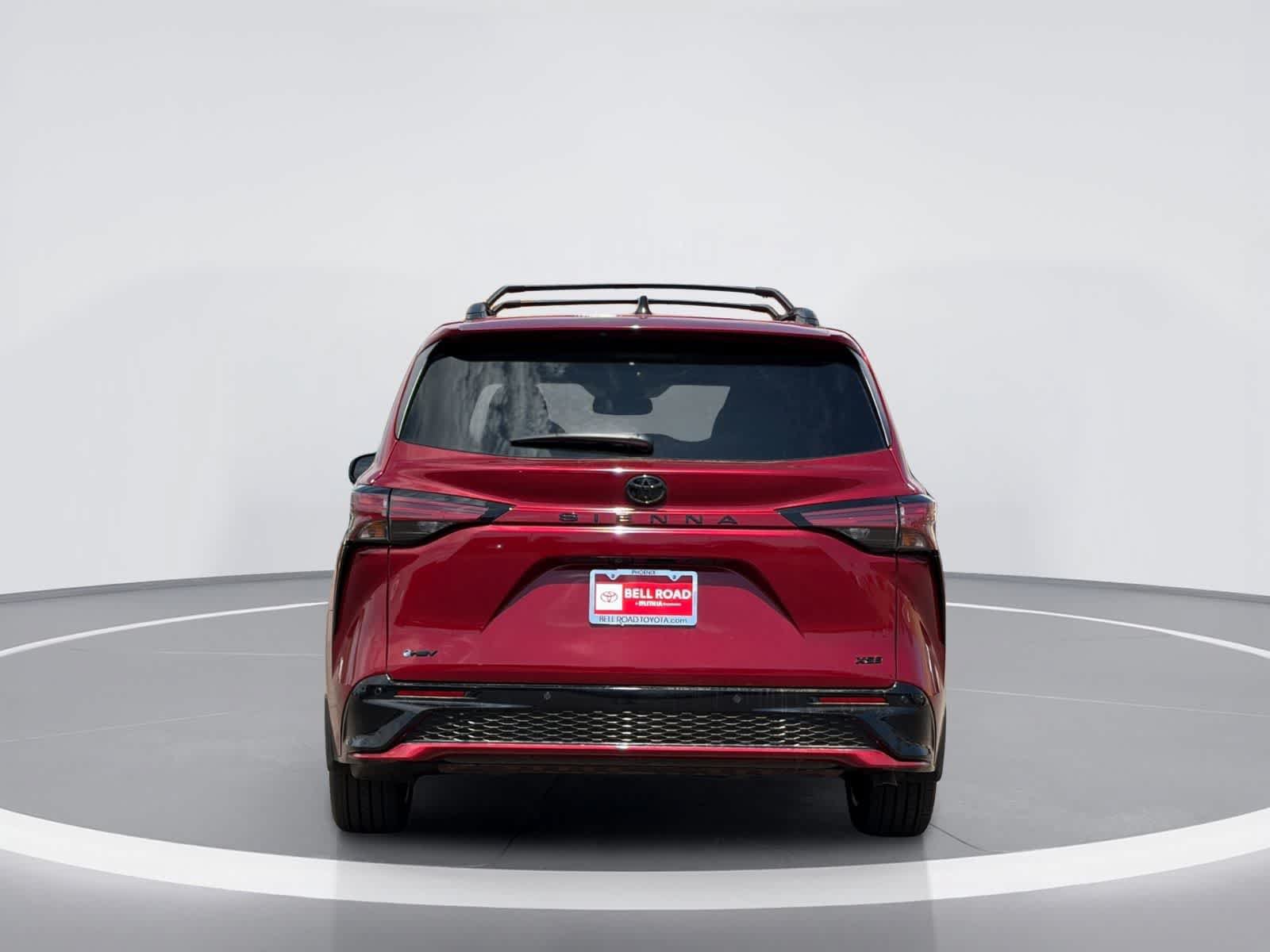 New 2026 Toyota Sienna XSE FWD image 5