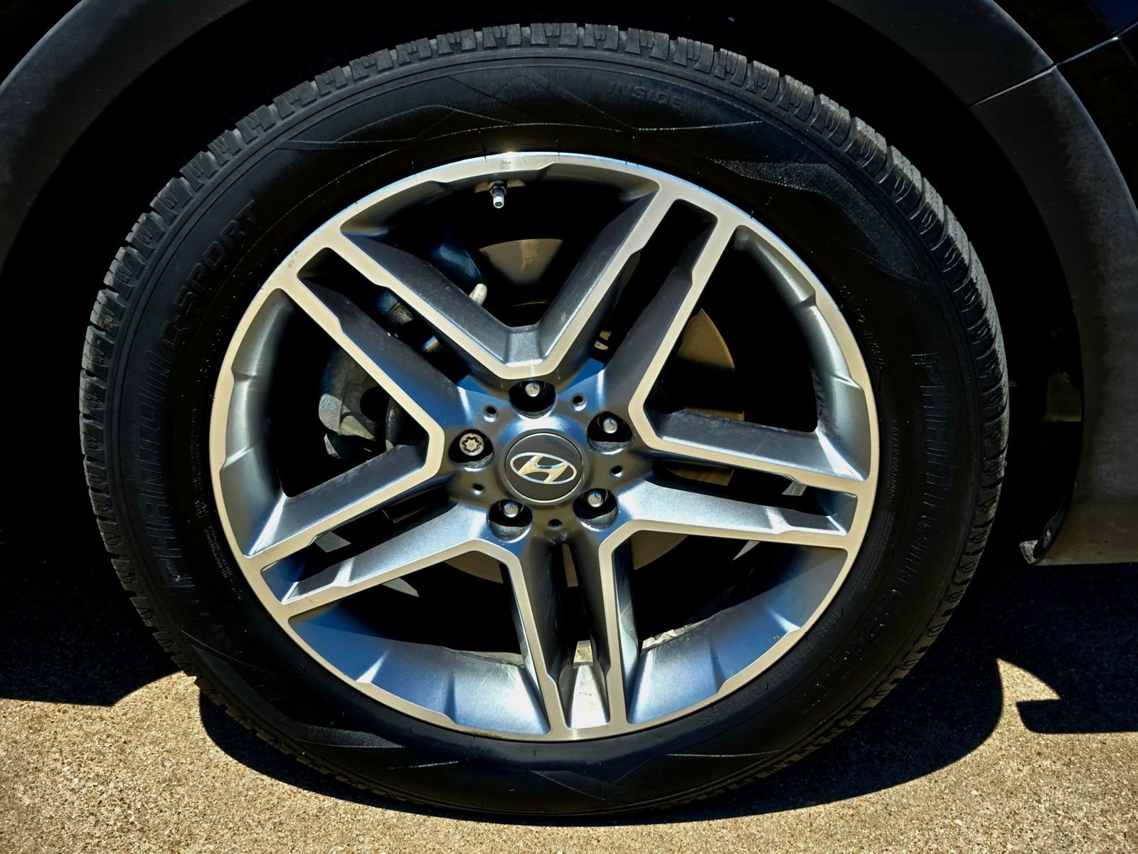 Used 2017 Hyundai Santa Fe FWD w/ SE Ultimate Tech Package 03 image 8