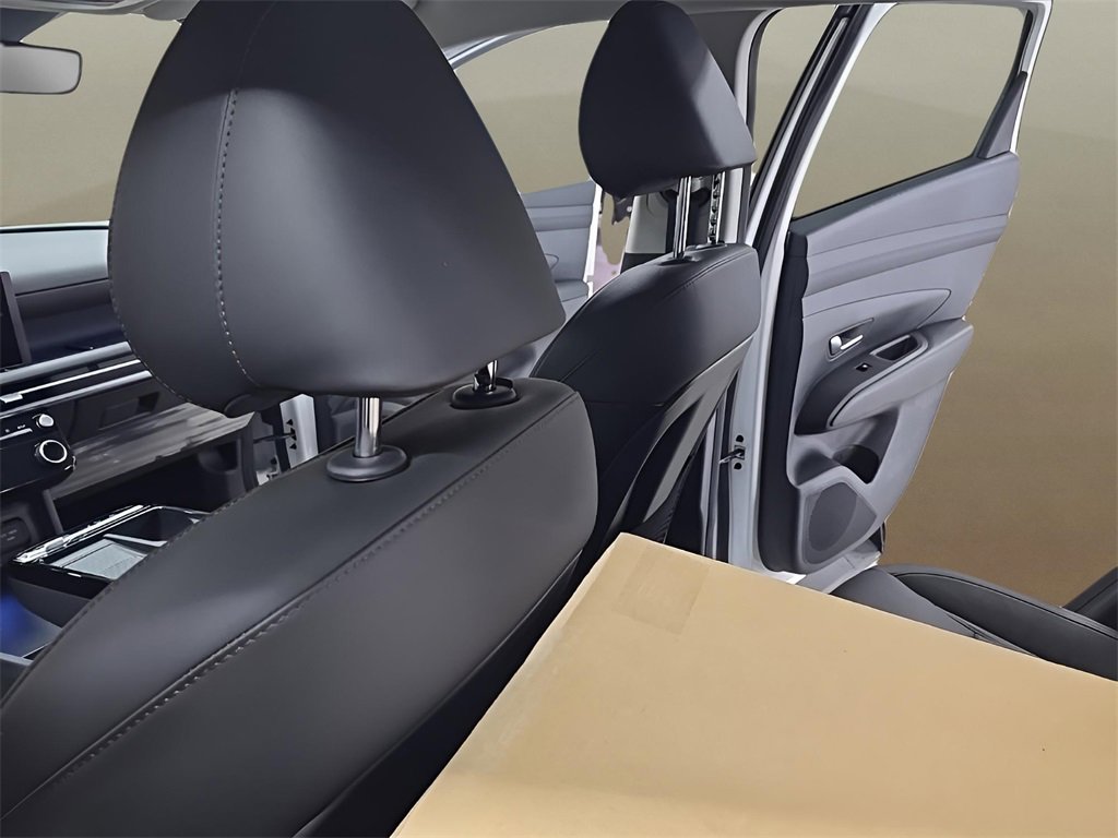 New 2026 Hyundai Tucson SEL image 14