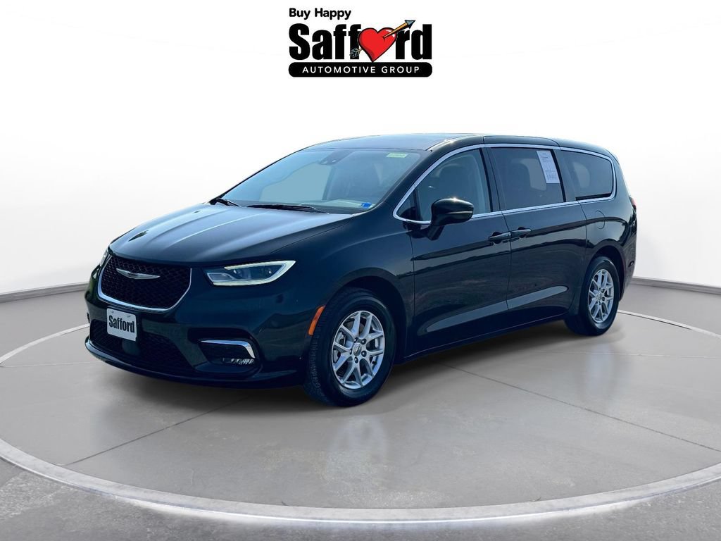 Used 2024 Chrysler Pacifica Touring-L FWD image 1