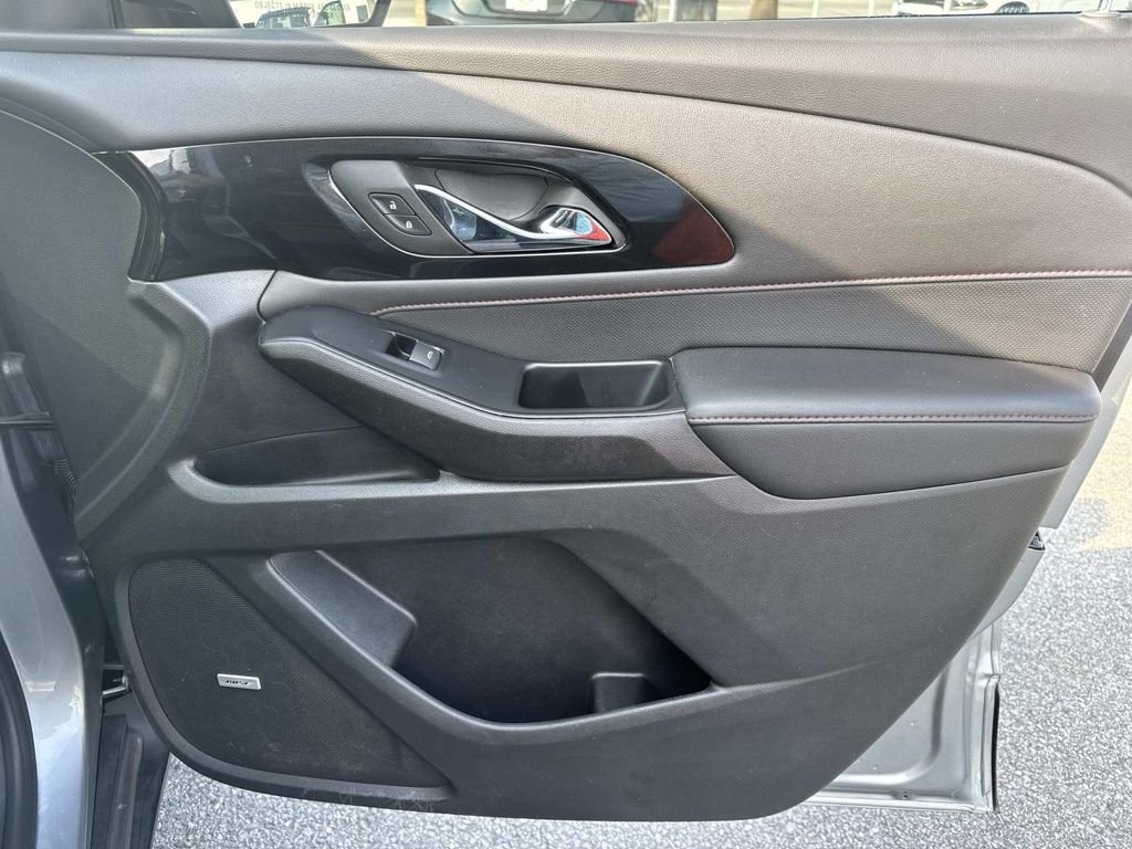 Certified 2023 Chevrolet Traverse RS image 13