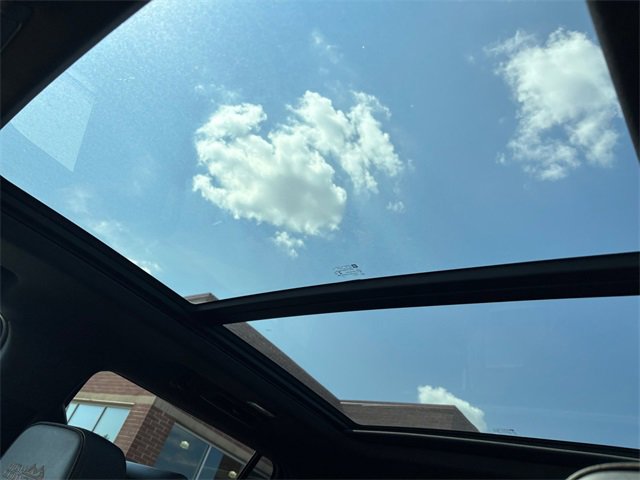 Used 2023 Chevrolet Tahoe High Country image 34