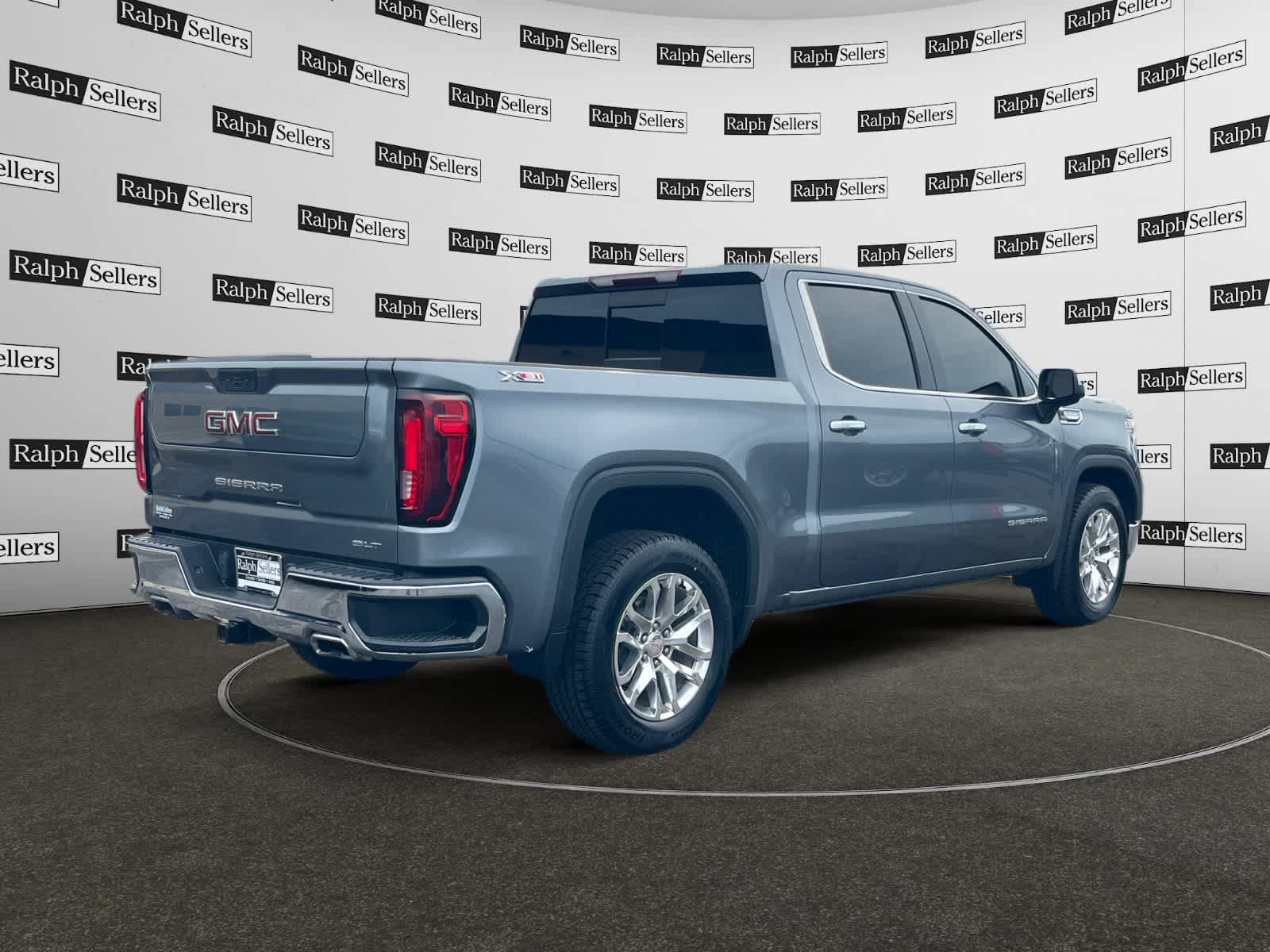 Used 2022 GMC Sierra 1500 SLT AWD/4WD image 6