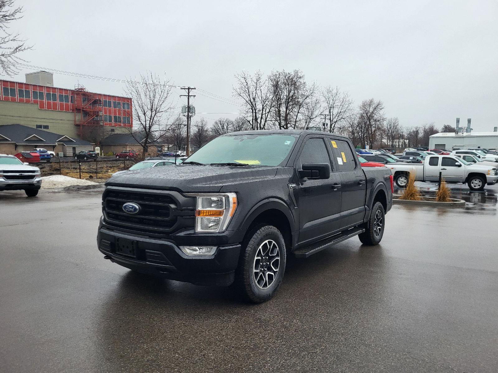Used 2022 Ford F150 XLT w/ Equipment Group 301A Mid image 7