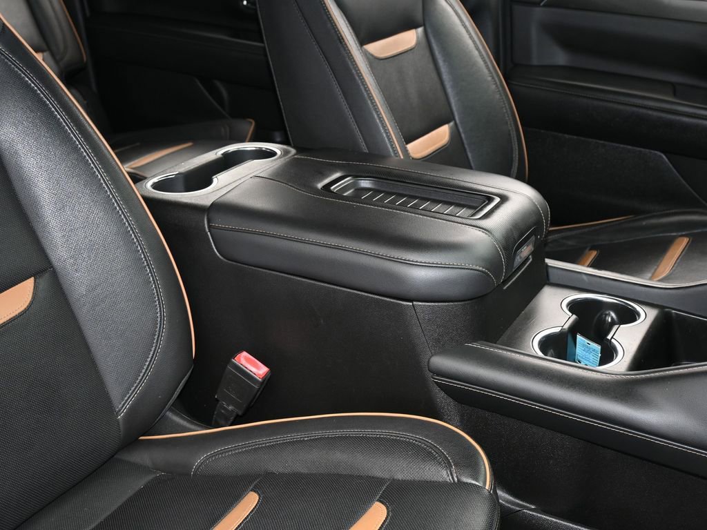 Used 2022 GMC Yukon XL AT4 w/ AT4 Premium Package image 62