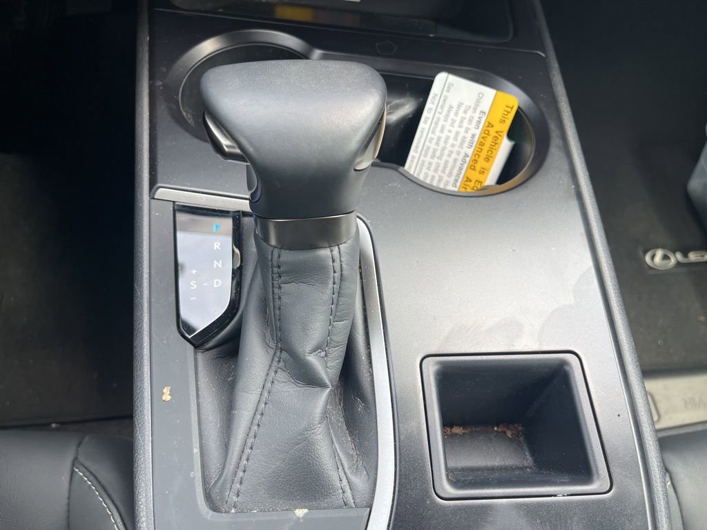 Used 2024 Lexus UX 250h FWD image 26