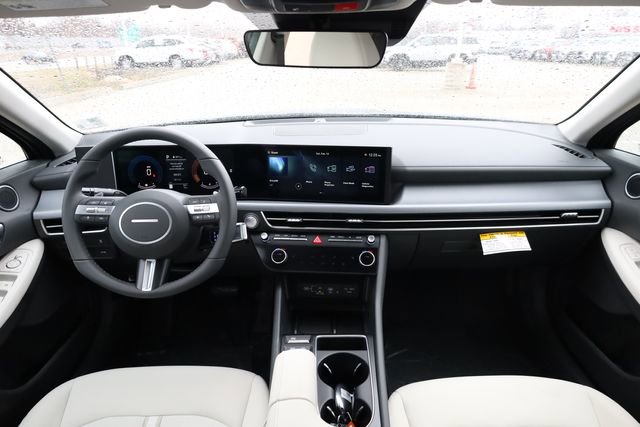 New 2026 Hyundai Sonata SEL AWD/4WD image 13