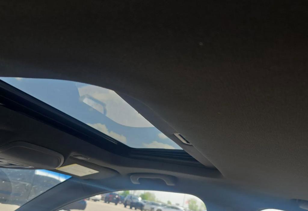 Used 2021 Cadillac CT4 Premium Luxury RWD image 8