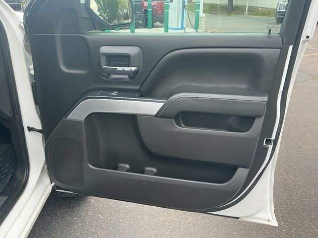 Used 2018 Chevrolet Silverado 1500 LT w/ All Star Edition AWD/4WD image 17