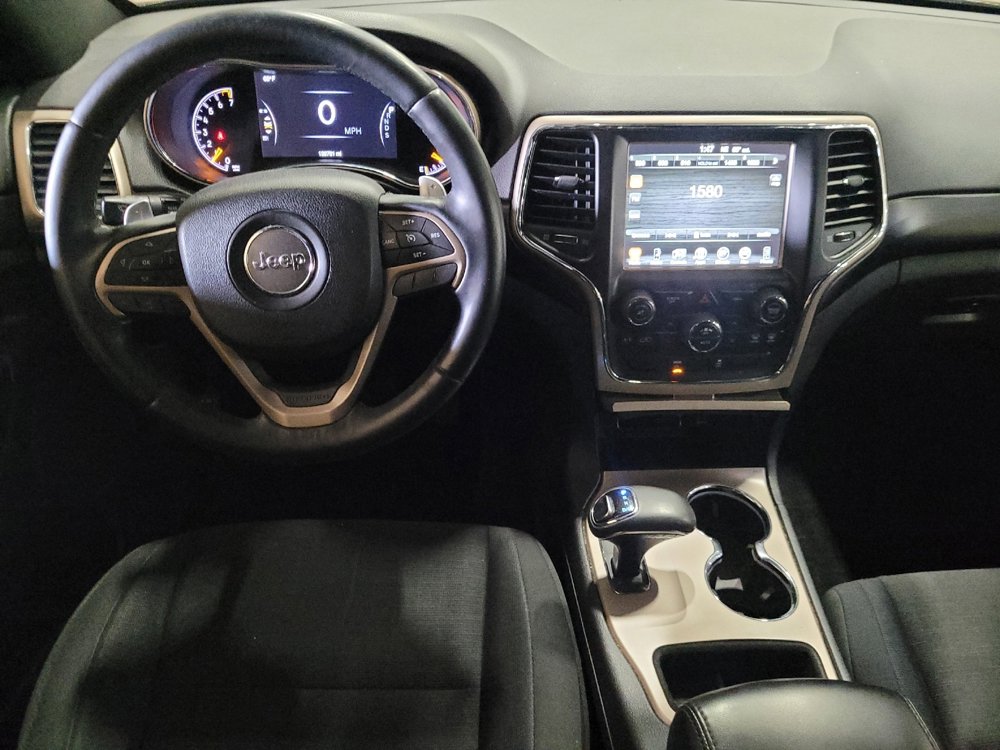 Used 2014 Jeep Grand Cherokee Laredo w/ 18" Wheel & 8.4" Radio Group image 22