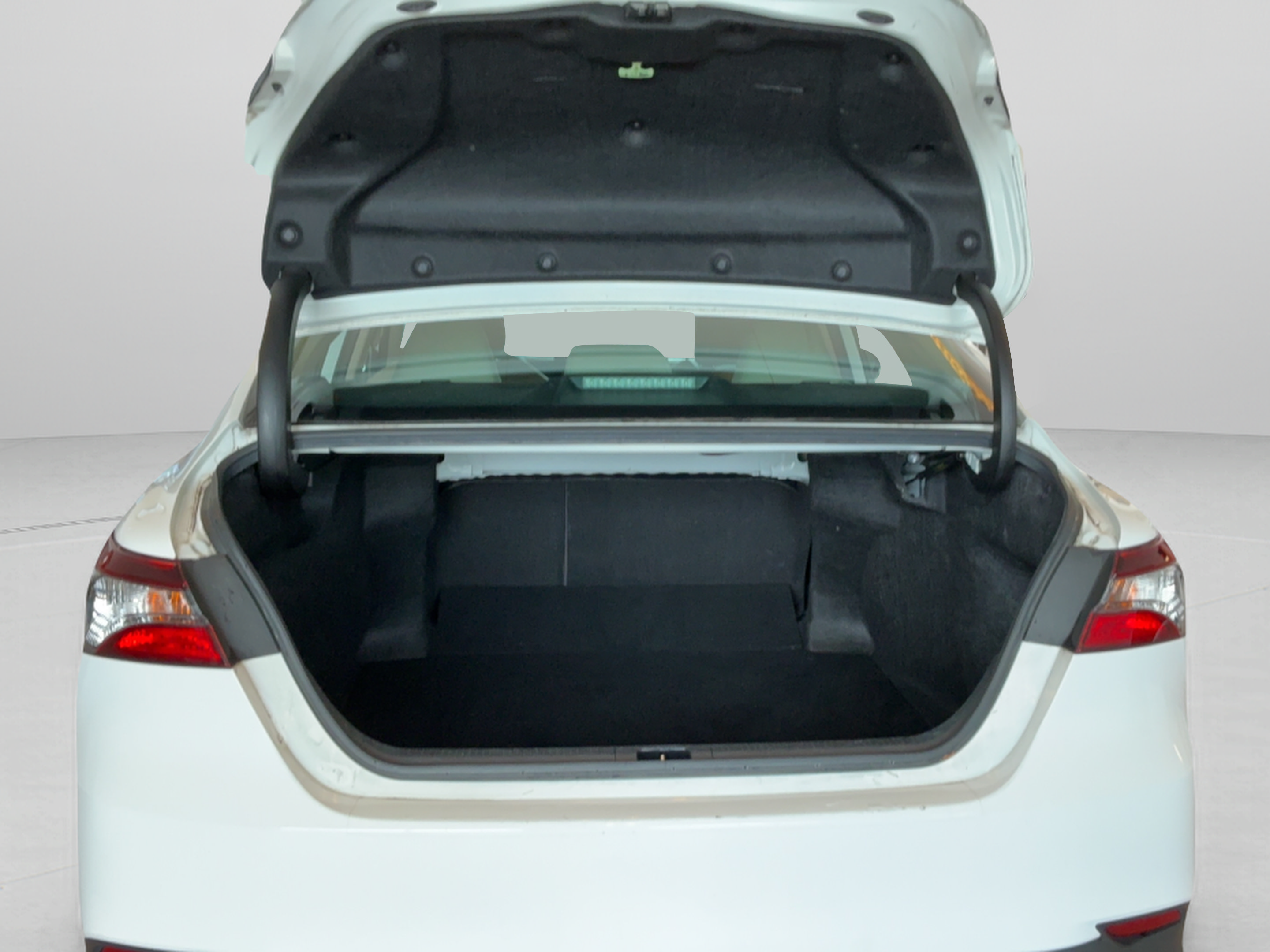 Used 2024 Toyota Camry LE w/ Convenience Package FWD image 35