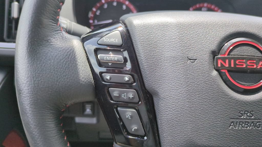 Used 2025 Nissan Frontier Pro-X w/ Pro Convenience Package RWD image 22