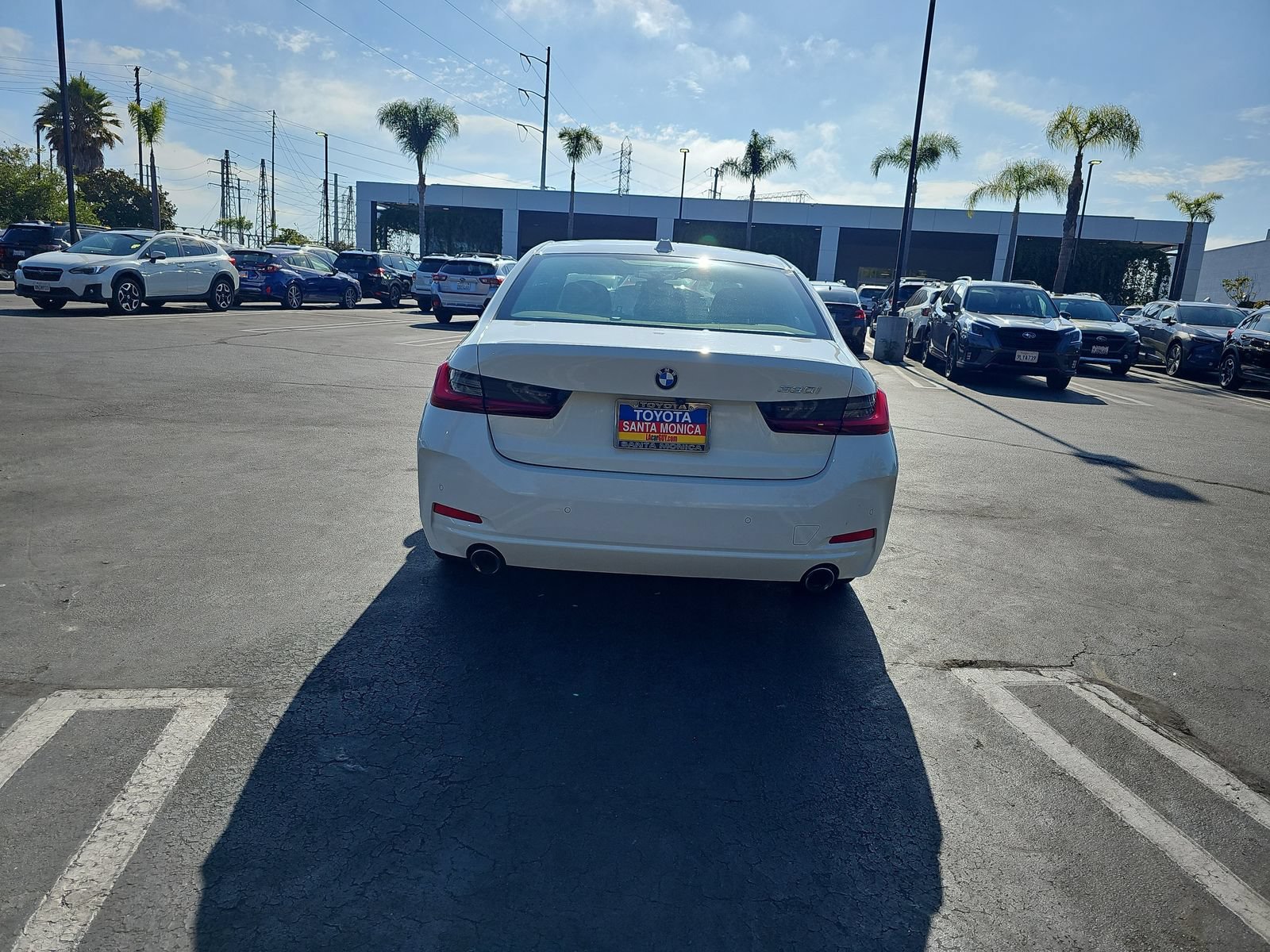 Used 2023 BMW 330i Sedan w/ Driving Assistance Package RWD image 13