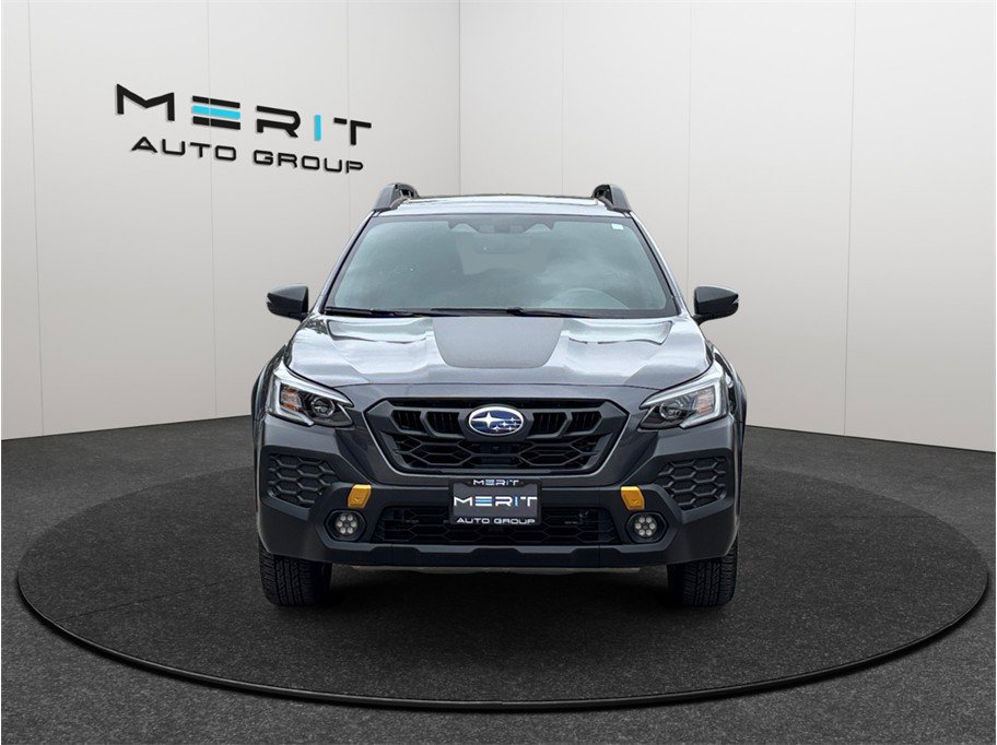 Used 2025 Subaru Outback Wilderness AWD/4WD image 3