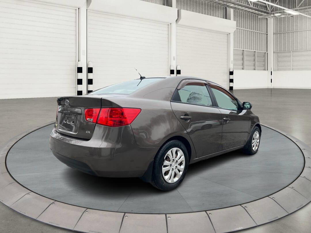 Used 2013 Kia Forte EX w/ Fuel Economy Pkg image 3
