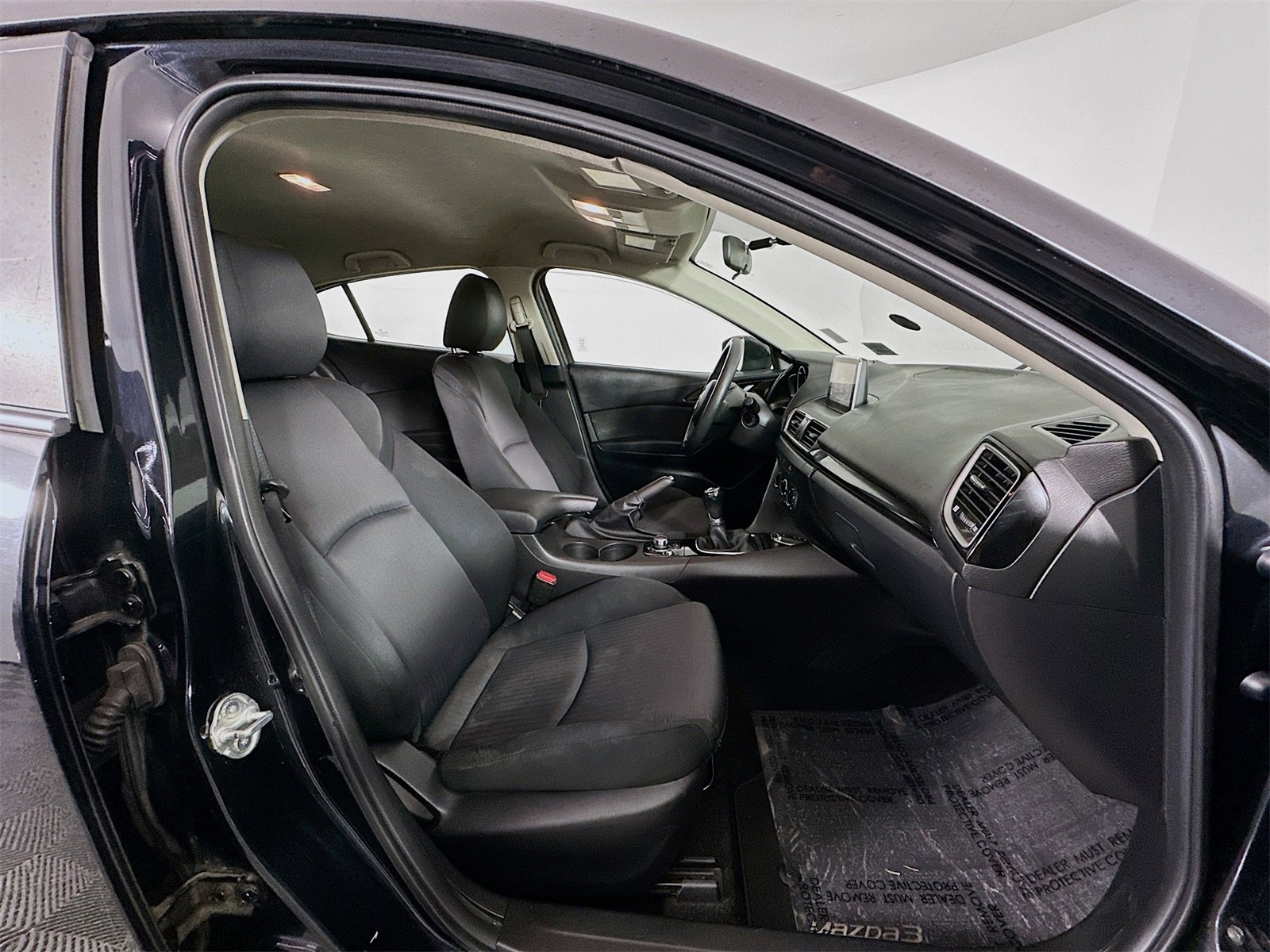 Used 2016 MAZDA MAZDA3 i Sport image 26