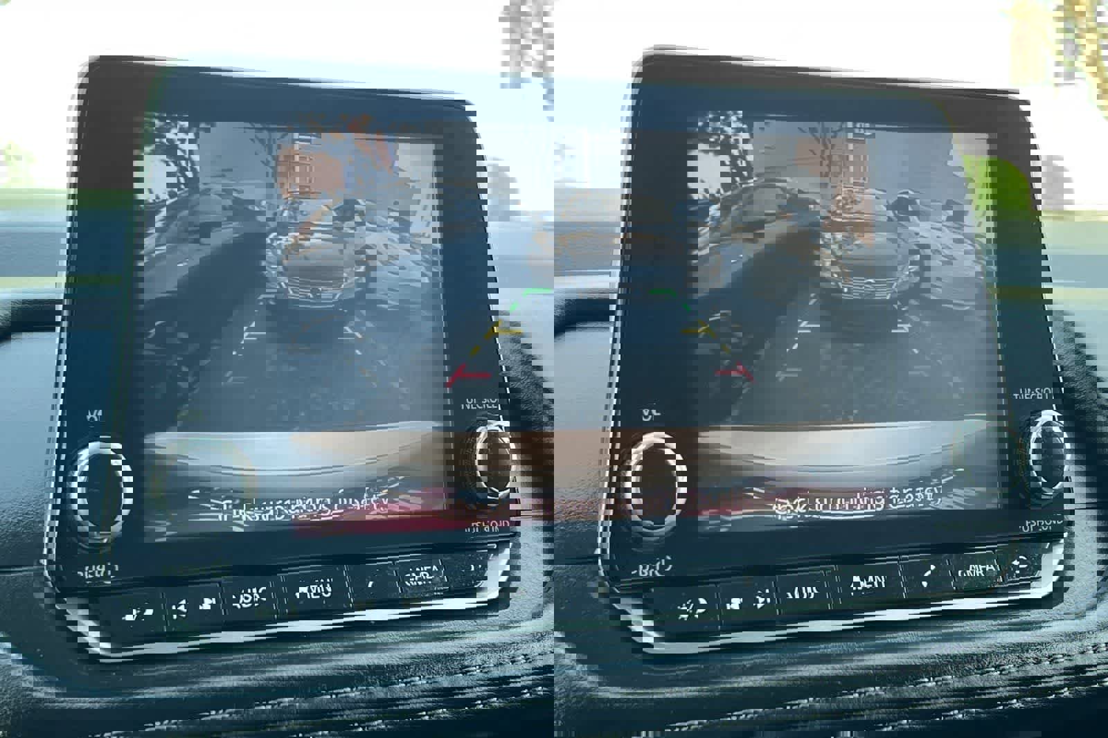 Certified 2025 Nissan Rogue SV image 23