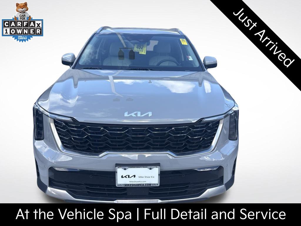 Certified 2025 Kia Sorento S FWD image 3