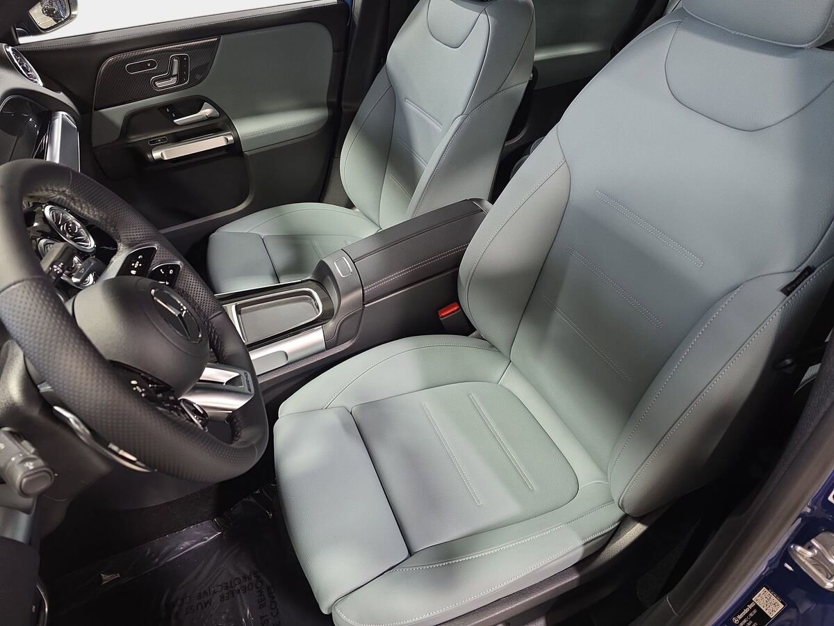 New 2026 Mercedes-Benz GLB 35 AMG 4MATIC image 15