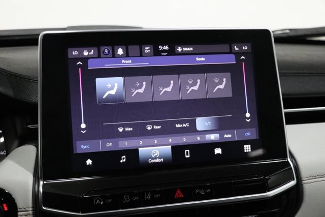 Used 2023 Jeep Compass Limited w/ Sun and Sound Group AWD/4WD image 25