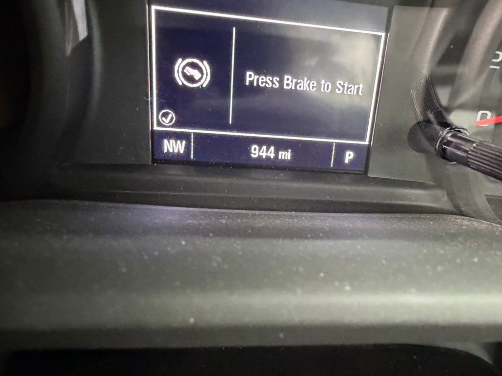 Used 2025 Chevrolet Silverado 1500 W/T image 12