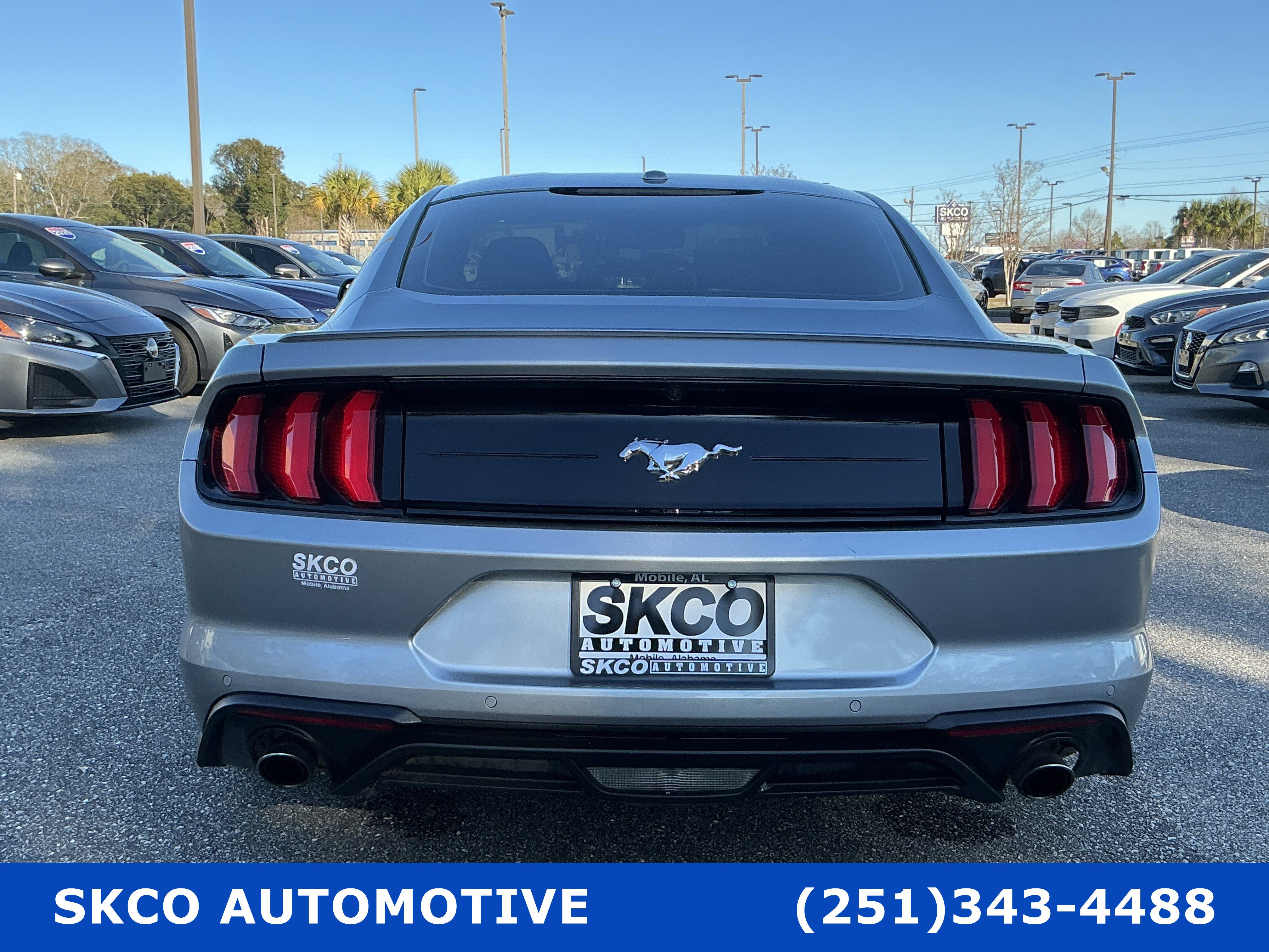 Used 2020 Ford Mustang Premium image 4