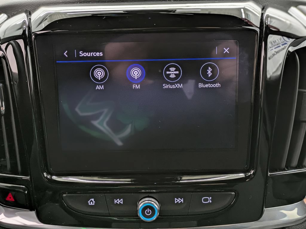 Used 2023 Chevrolet Traverse LT w/ Rear Camera Mirror Package AWD/4WD image 44
