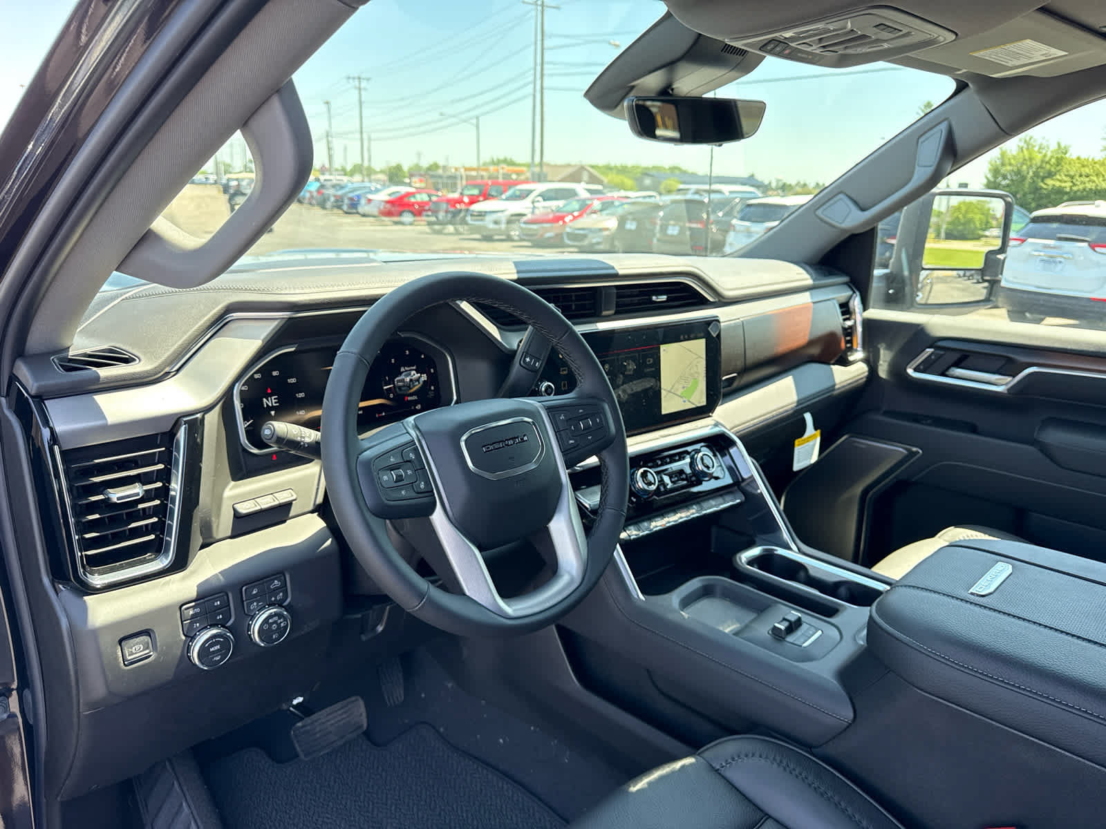 New 2026 GMC Sierra 3500 Denali w/ Denali Reserve Package AWD/4WD image 14