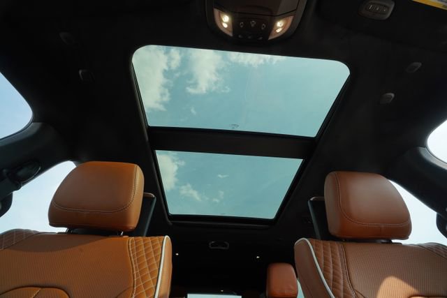 New 2026 Chrysler Pacifica Pinnacle AWD/4WD image 9