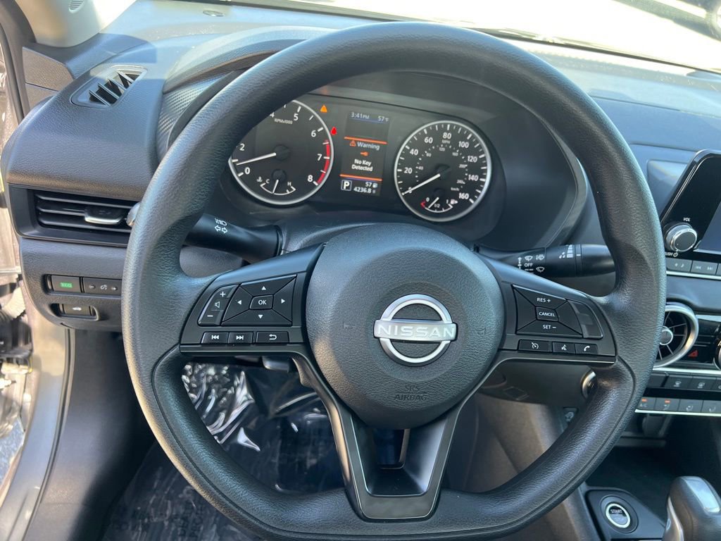 Used 2024 Nissan Sentra S FWD image 16
