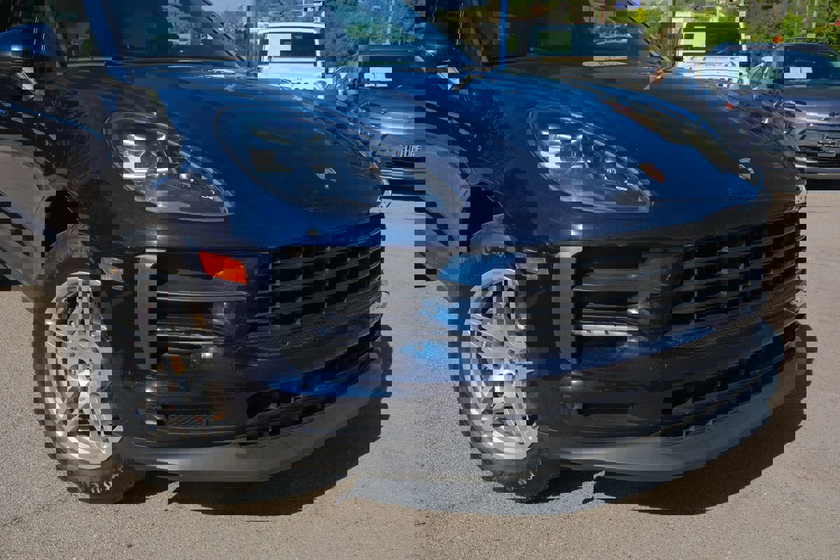 Used 2021 Porsche Macan image 7