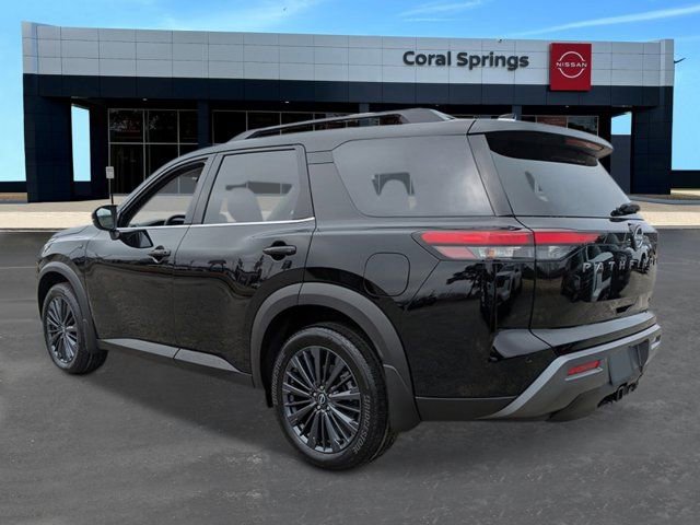 New 2026 Nissan Pathfinder SL FWD image 3