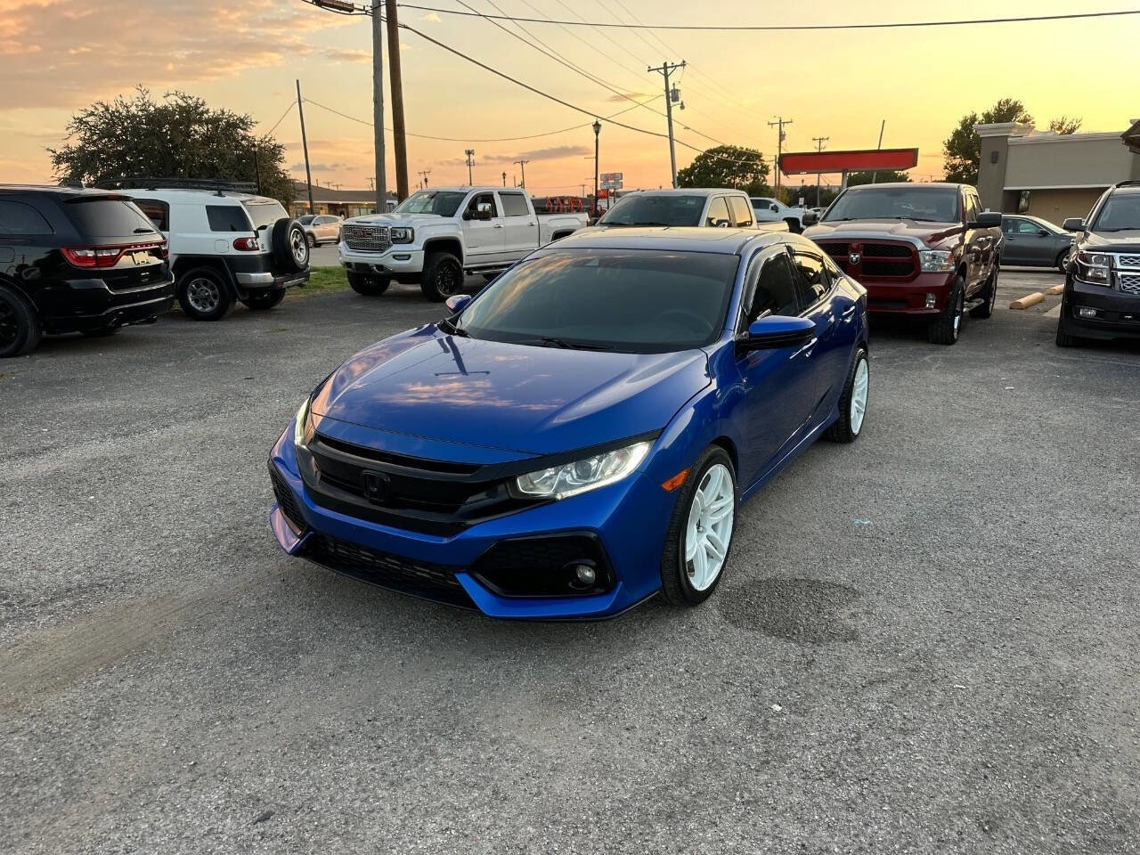 Used 2019 Honda Civic EX image 1