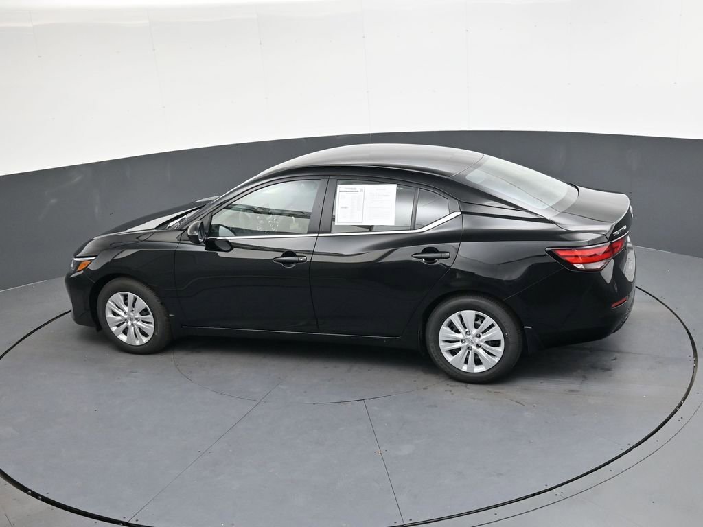 Certified 2025 Nissan Sentra S image 31