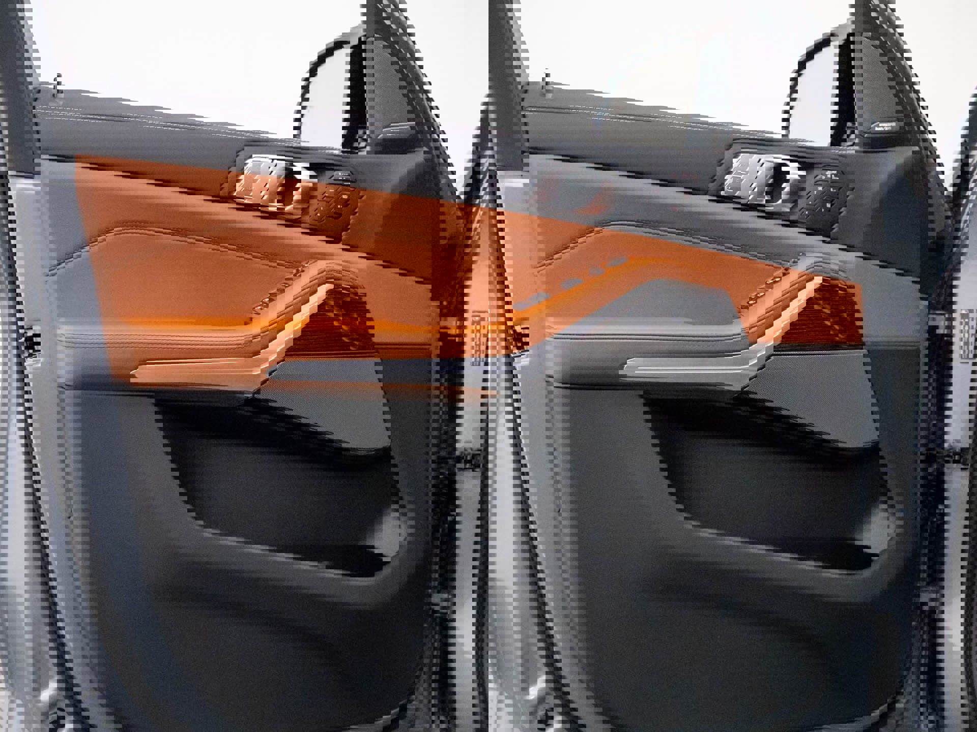 New 2026 BMW X7 M60i image 13