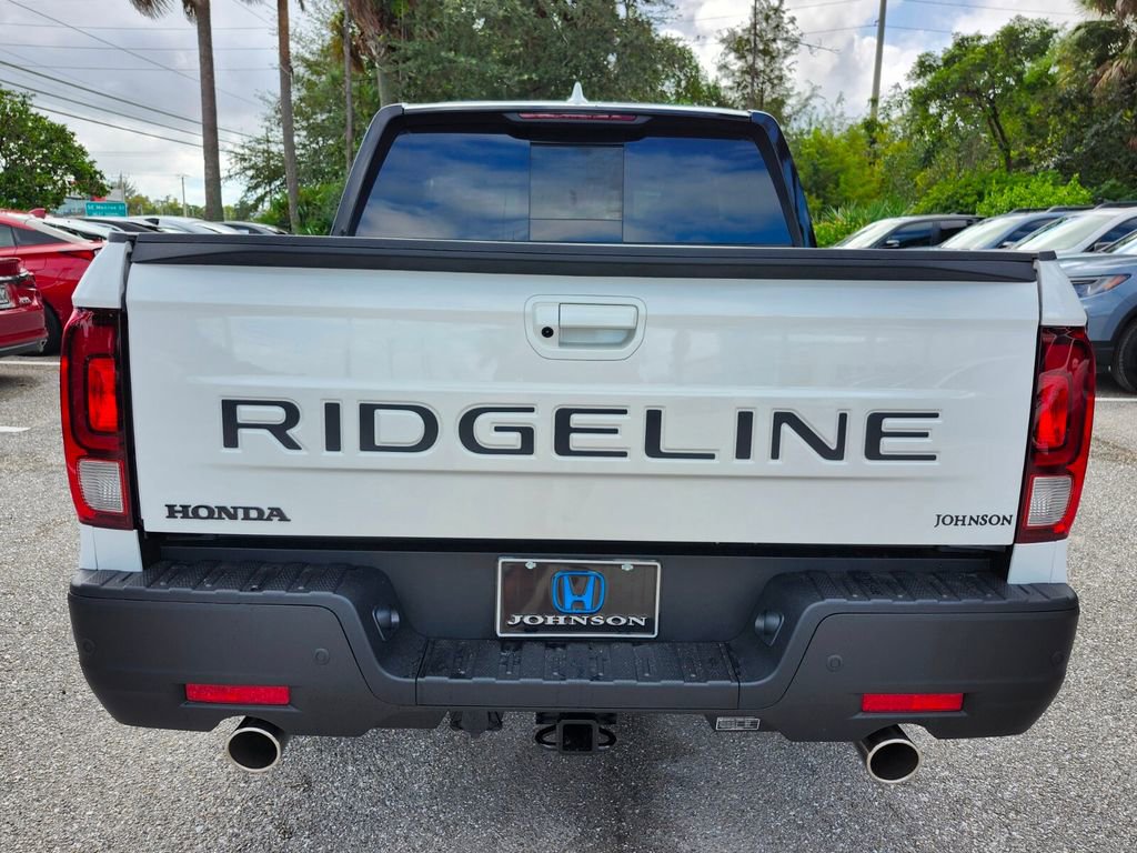 New 2026 Honda Ridgeline Black Edition image 11