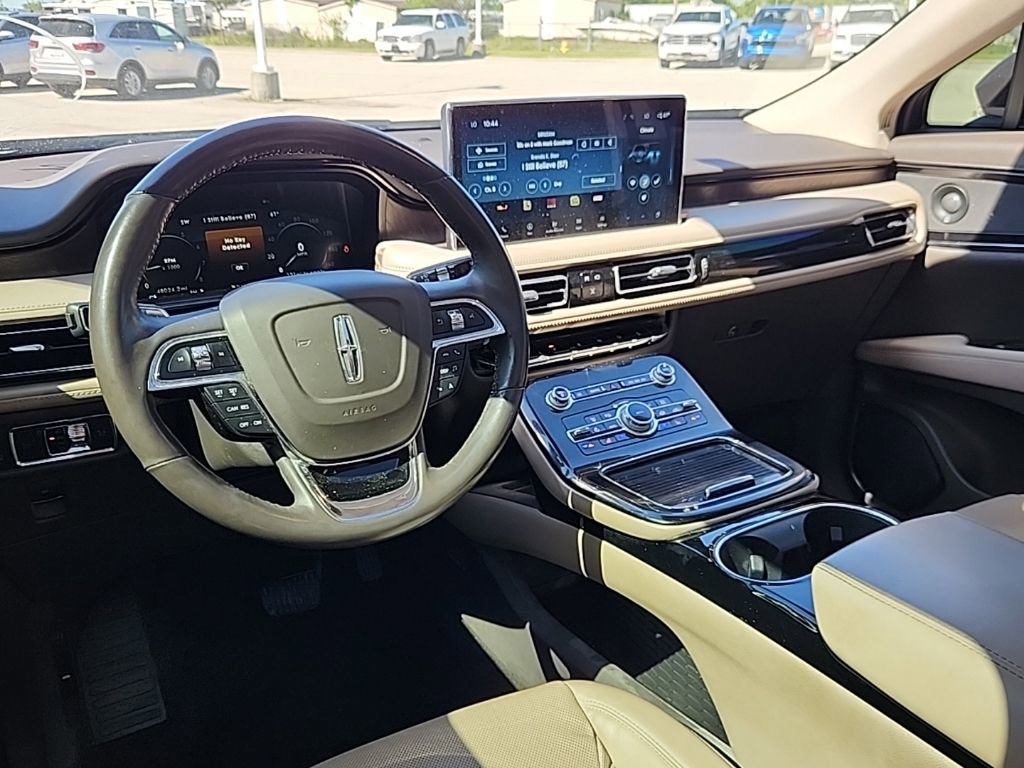 Used 2021 Lincoln Nautilus Reserve AWD/4WD image 8