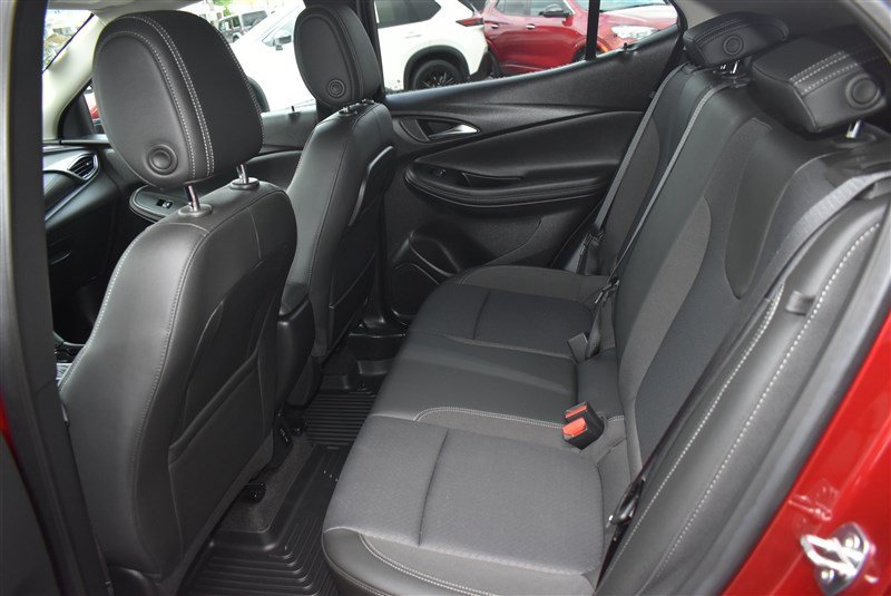 Used 2023 Buick Encore GX Preferred w/ Cold Weather Comfort Package FWD image 21