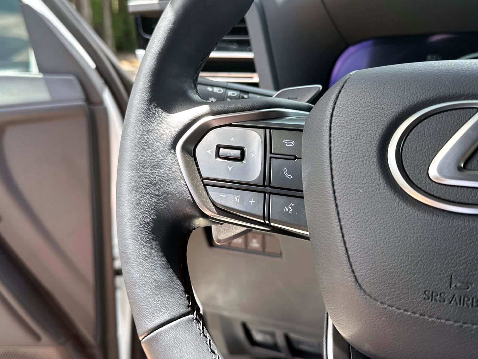Used 2024 Lexus GX 550 image 25