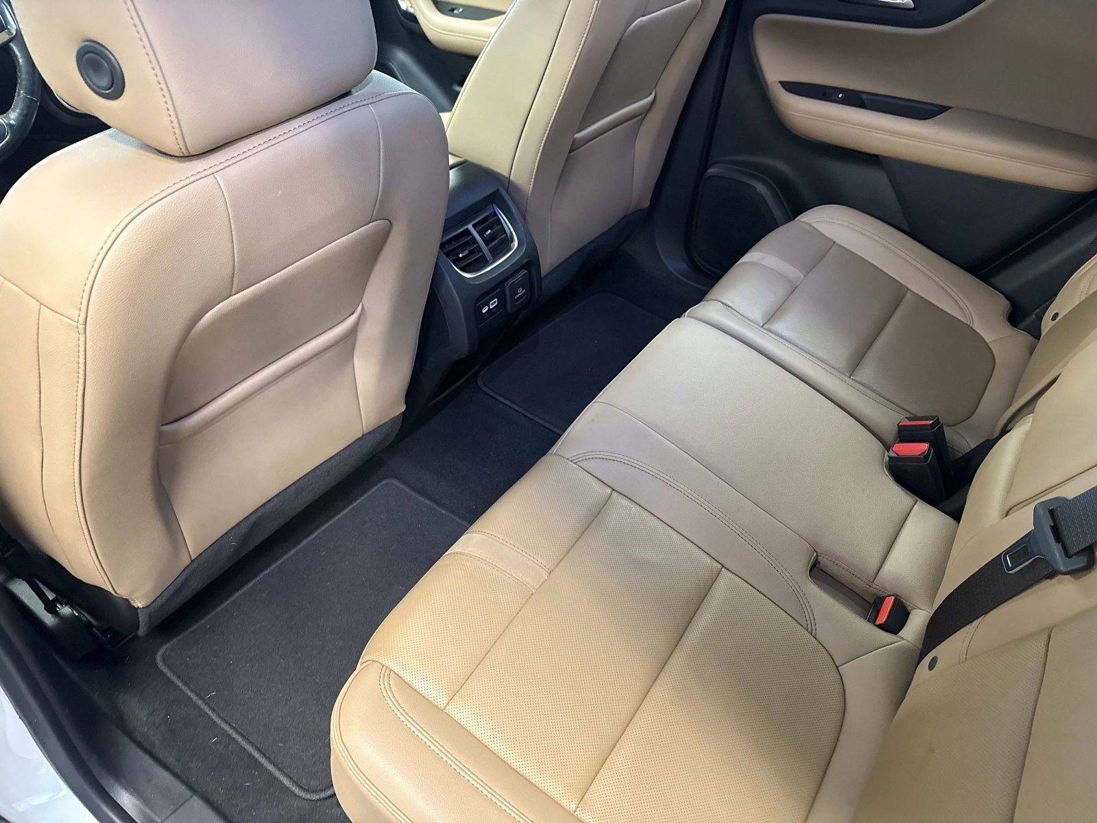 Used 2022 Chevrolet Blazer Premier image 14