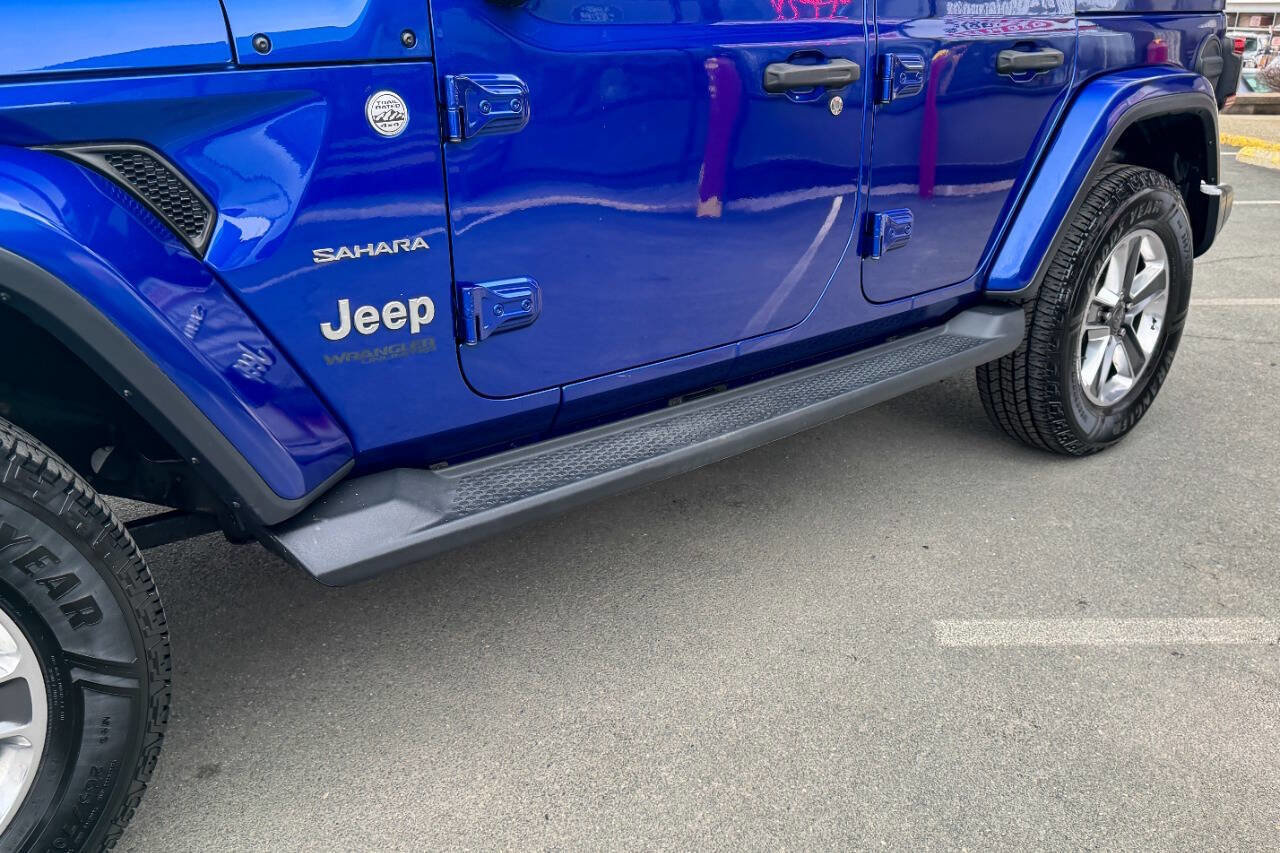 Used 2018 Jeep Wrangler Unlimited Sahara w/ Dual Top Group image 35