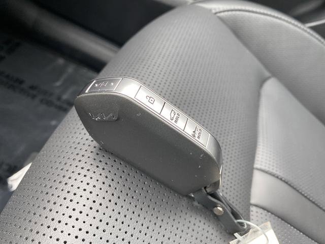 New 2026 Kia Sorento SX image 35