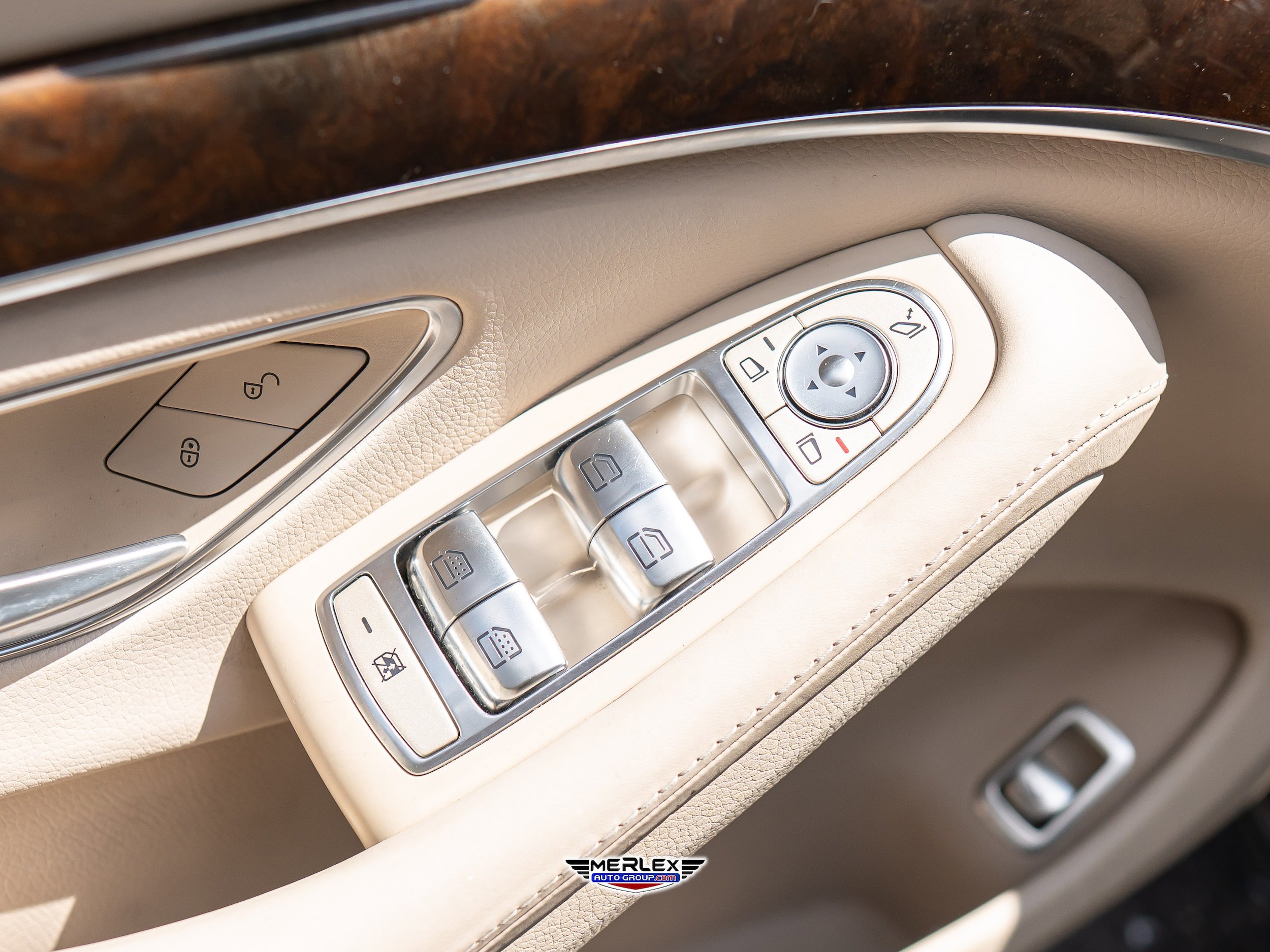 Used 2016 Mercedes-Benz S 550 Sedan image 43
