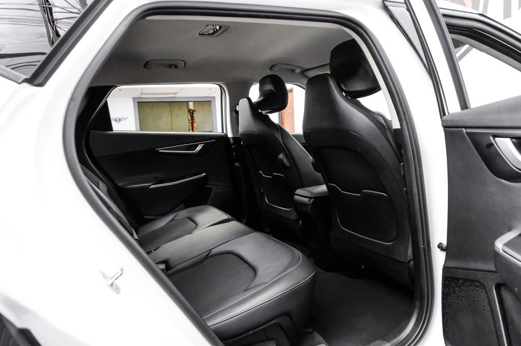 Used 2024 Kia EV6 Light RWD image 40