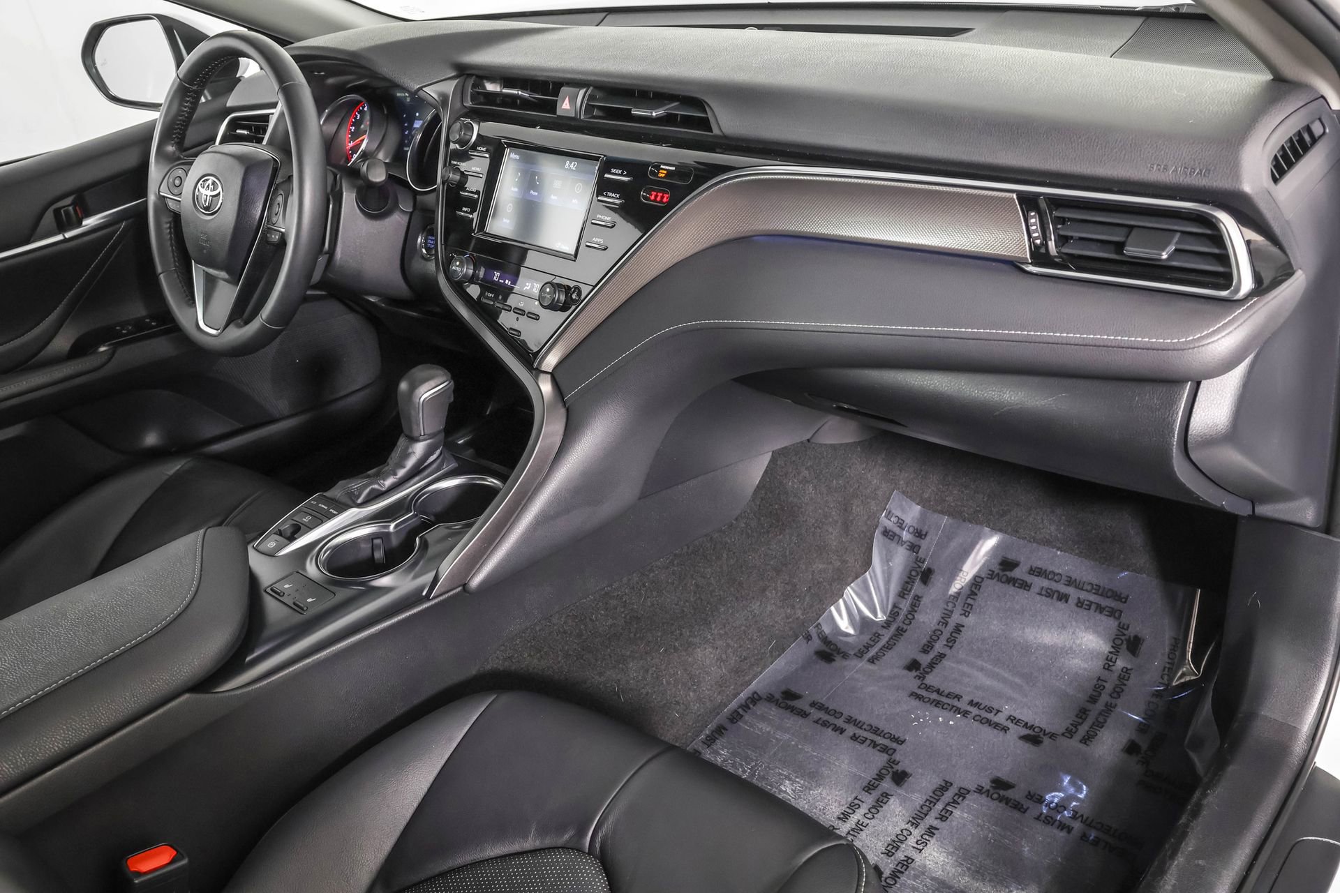 Used 2018 Toyota Camry XSE image 42