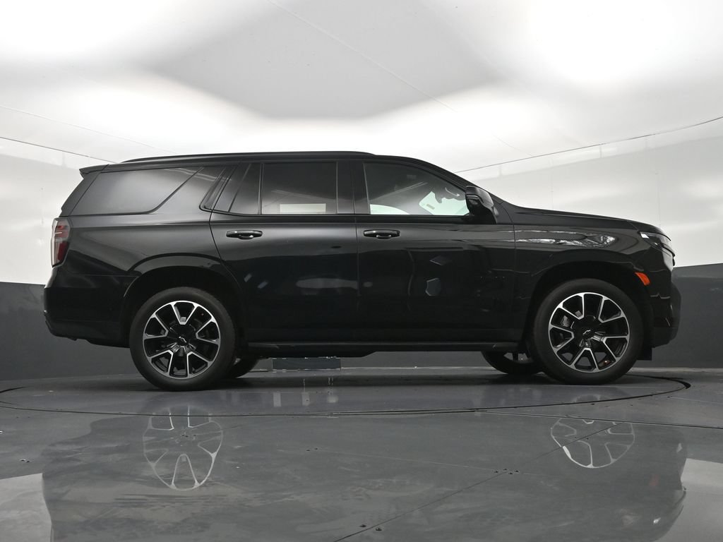 Used 2024 Chevrolet Tahoe RST w/ Luxury Package RWD image 29