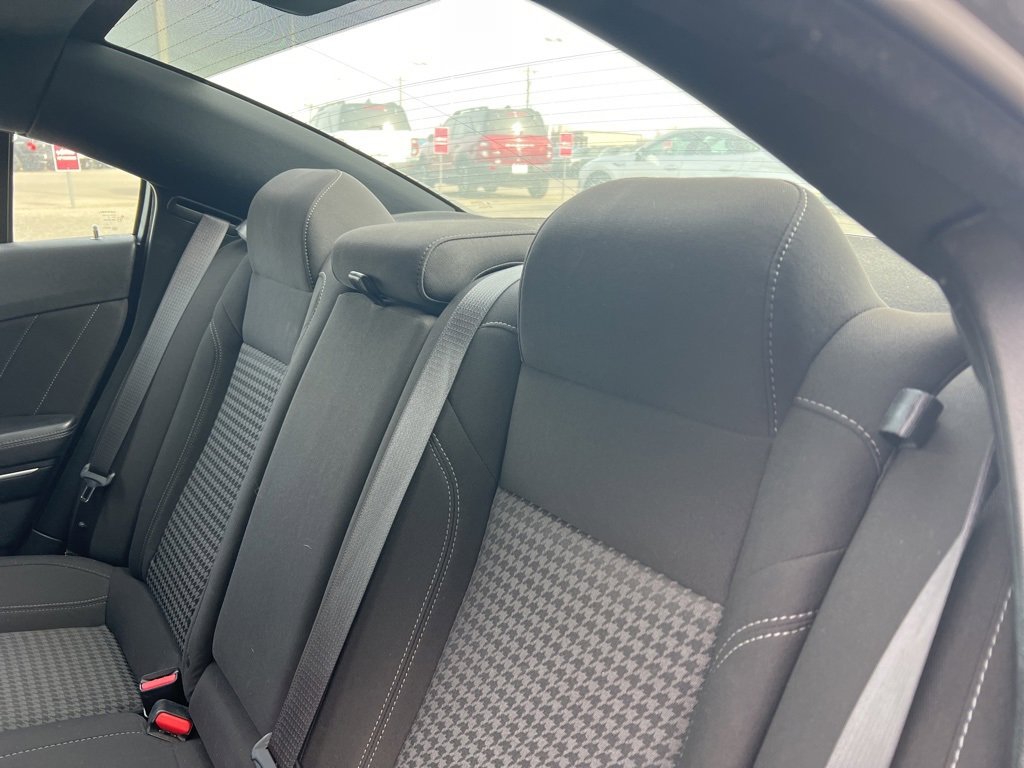Used 2023 Dodge Charger SXT image 9