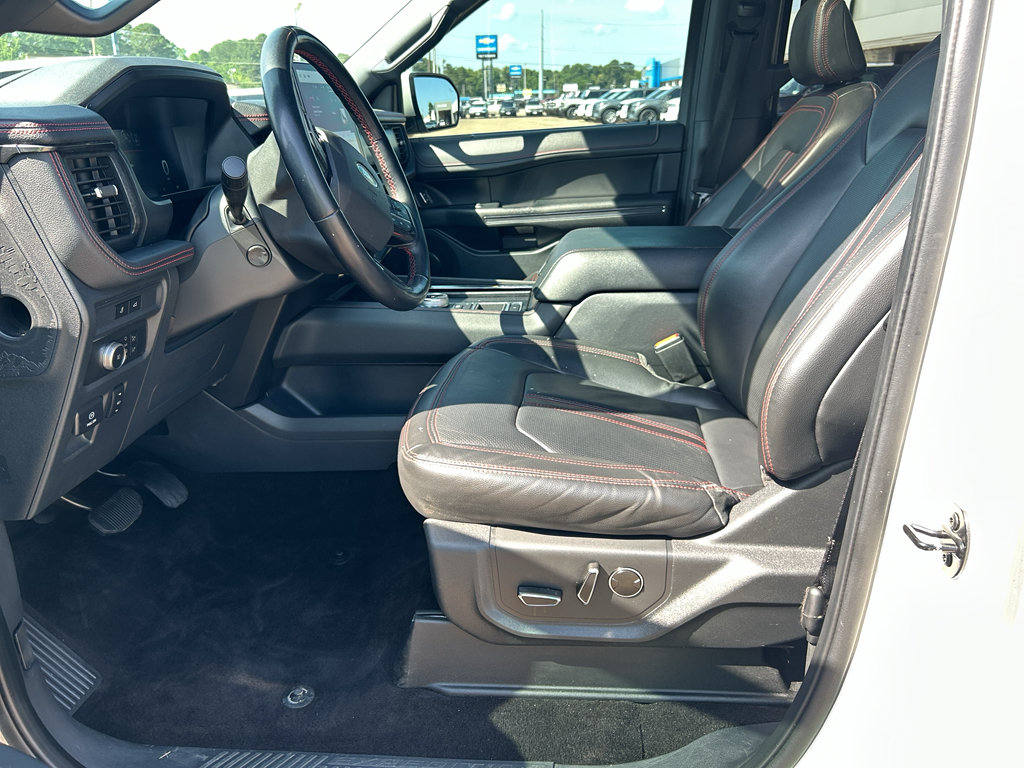Used 2022 Ford Expedition Limited RWD image 22